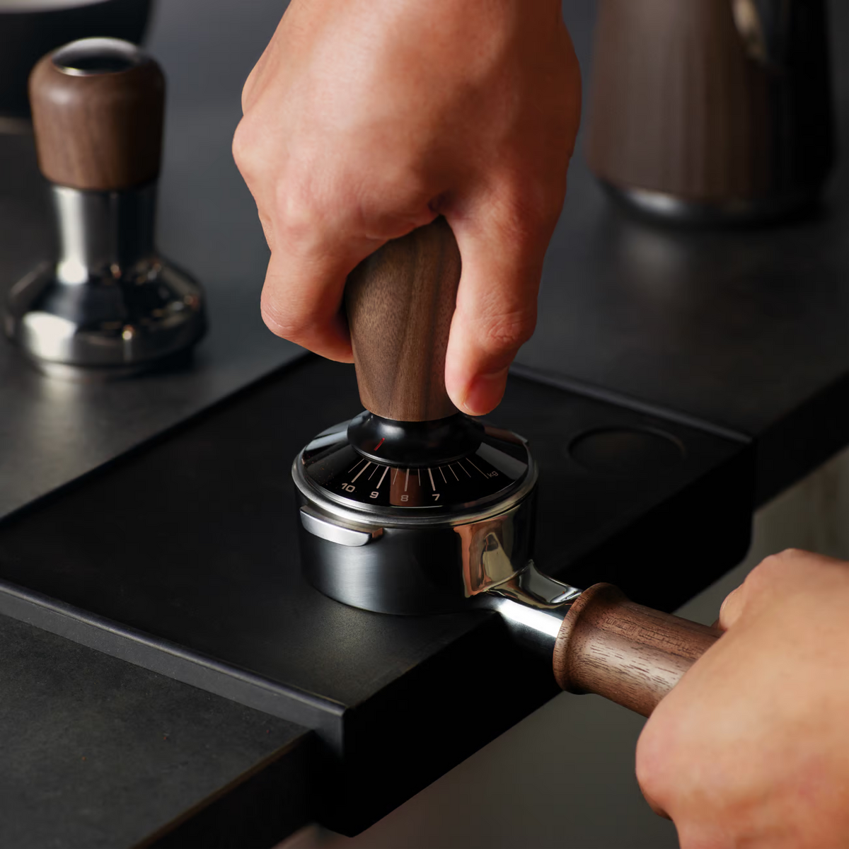 Breville the Force Gauge Tamper 58mm #BEA302WL – ECS Coffee