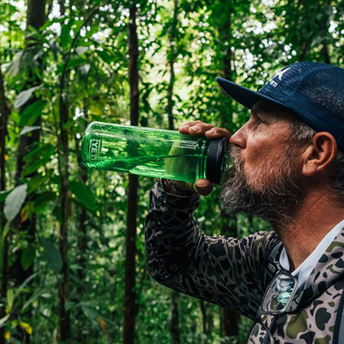 YETI Yonder™️ 34 oz. Plastic Bottle with Yonder Chug Cap, Canopy Green –  ECS Coffee