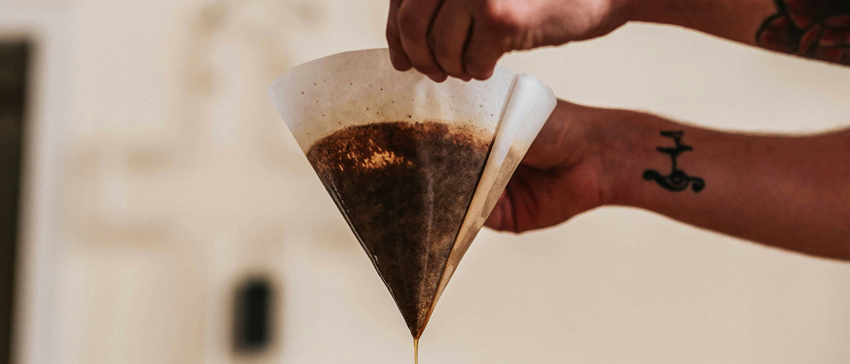 Bonded vs. Unbonded Coffee Filters: Why It Matters