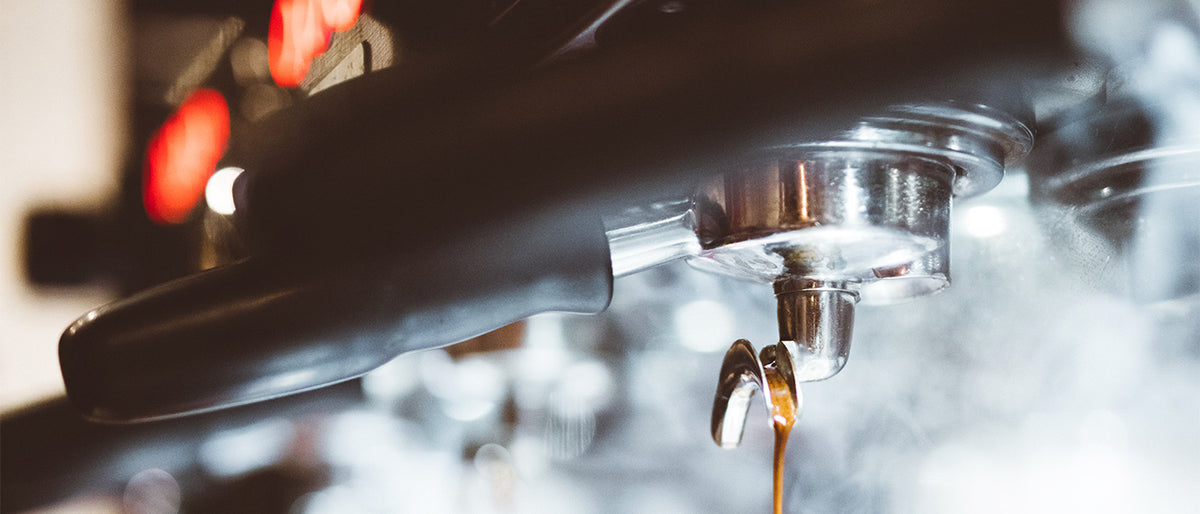 The Bitter Truth: Why Vinegar Isn't the Right Choice for Descaling Your Espresso or Coffee Machine