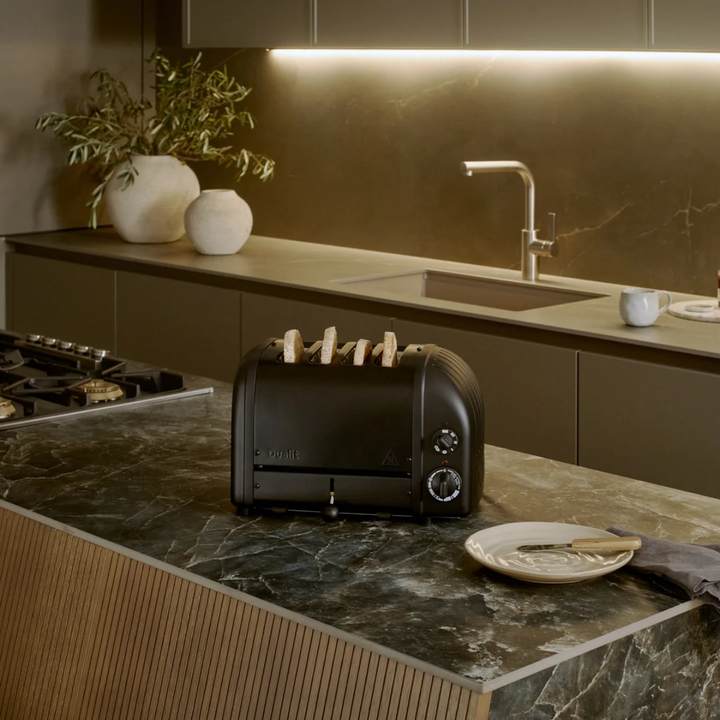 Dualit NewGen Classic Toaster 4-Slot, Stealth 
