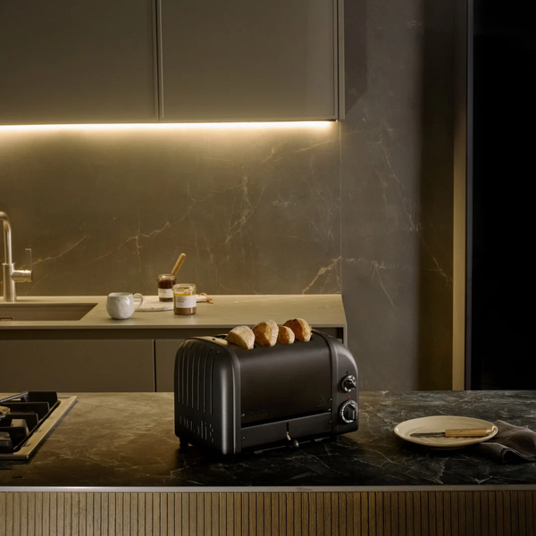 Dualit NewGen Classic Toaster 4-Slot, Stealth #47544
