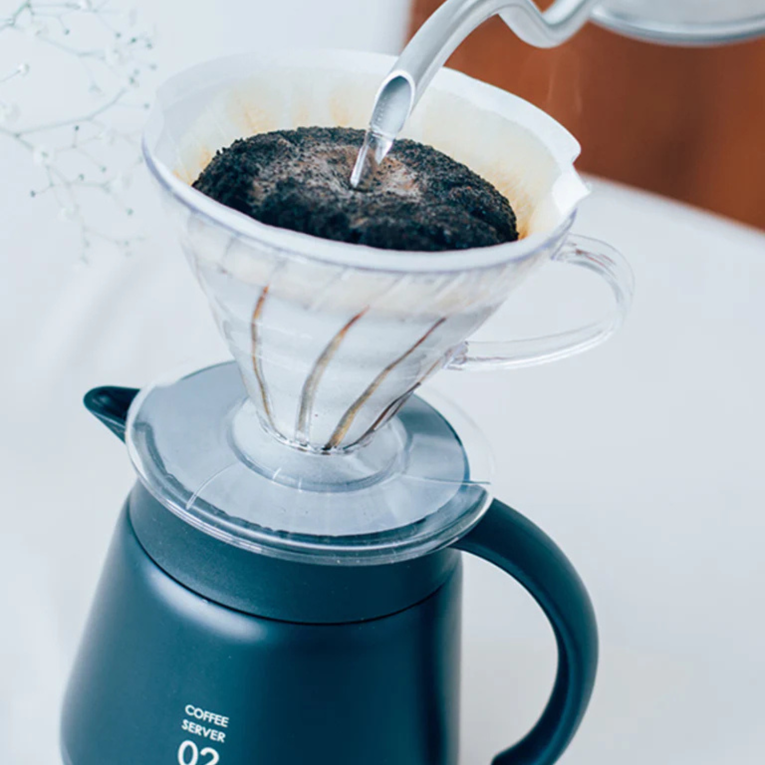 Hario V60-02 BPA-Free Plastic Dripper, Clear
