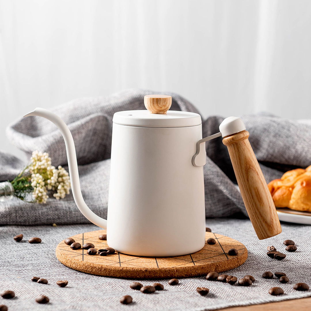 I.XXI Coffee Gooseneck Kettle with Walnut Handle 600ml, White