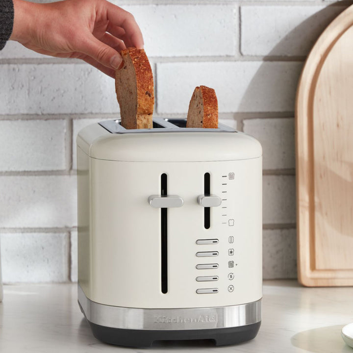 KitchenAid 2-Slice Toaster, Porcelain 