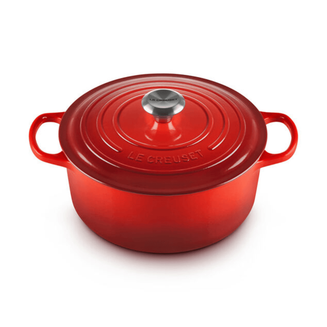 Le Creuset Signature Cast-Iron Round French Oven 5.3L, Cerise