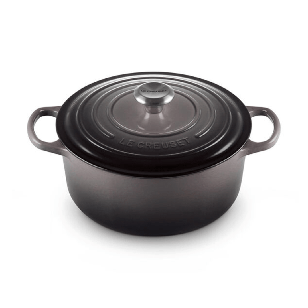 Le Creuset Signature Cast-Iron Round French Oven 5.3L, Oyster