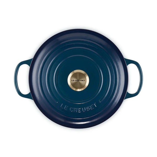 Le Creuset Signature Cast-Iron Round French Oven 5.3L - Agave