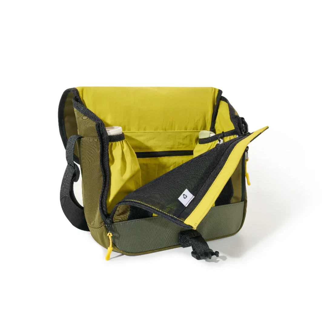 Outin Flex Messenger Bag, Cypress Green