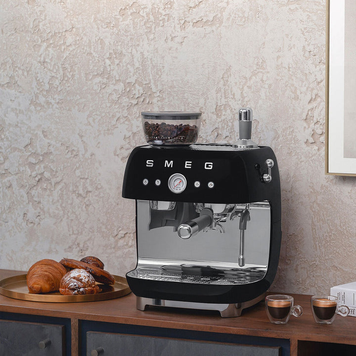 SMEG Manual Espresso Machine, Black 