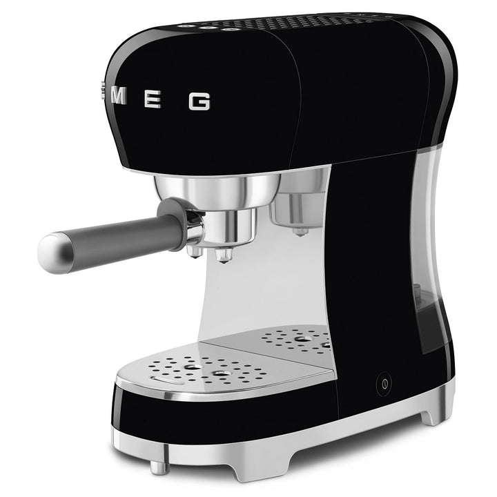 Smeg Espresso Machine With No Milk Wand - Black 