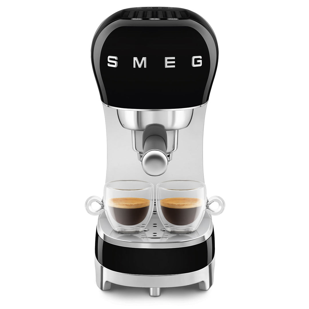 Smeg Espresso Machine With No Milk Wand - Black 