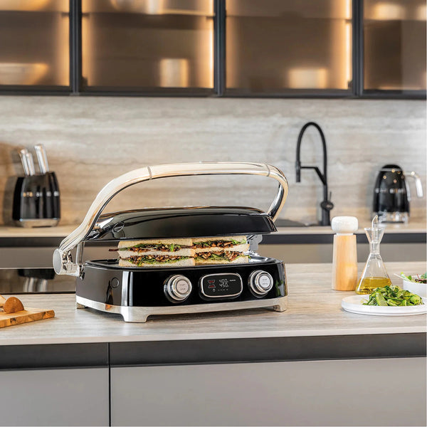 Smeg- Multi Use Grill, Black #MGF01BLUS