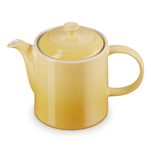 Le Creuset Grand Teapot, Chamomile