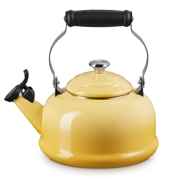 Le Creuset Stoneware Classic Whistling Kettle - Chamomile