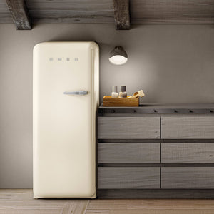 Smeg Refrigerators - 50s Retro Style Mini Compact Right Hinge 1.34 Cu Ft -  FAB5URCR3