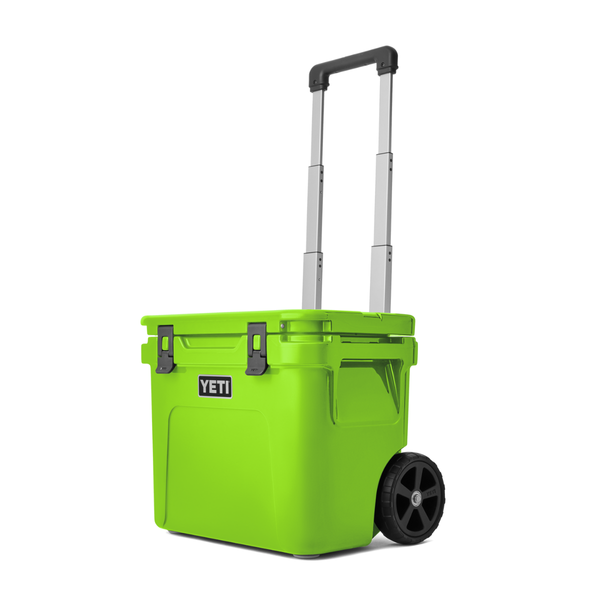 YETI Roadie 32 Wheeled Cooler, Venom