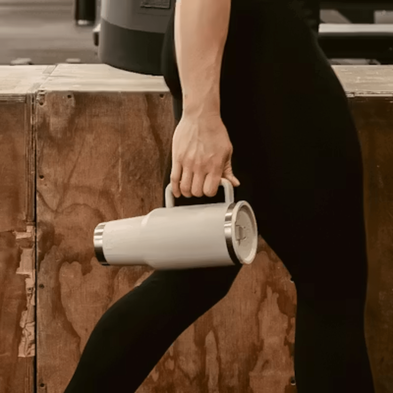 YETI Straw Travel Mug 40oz., Cape Taupe
