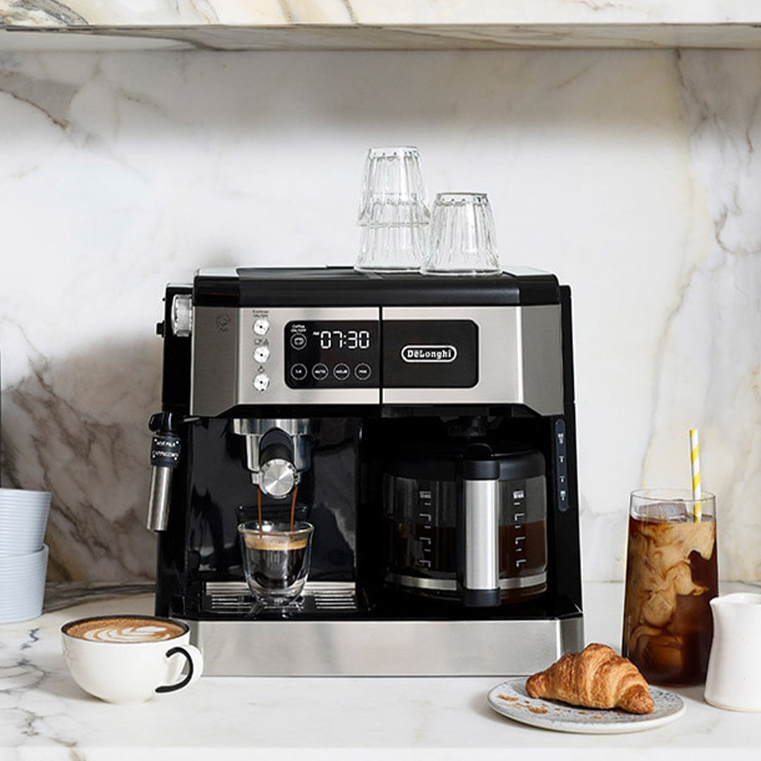 DeLonghi AllInOne Coffee & Espresso Maker COM532M ECS Coffee