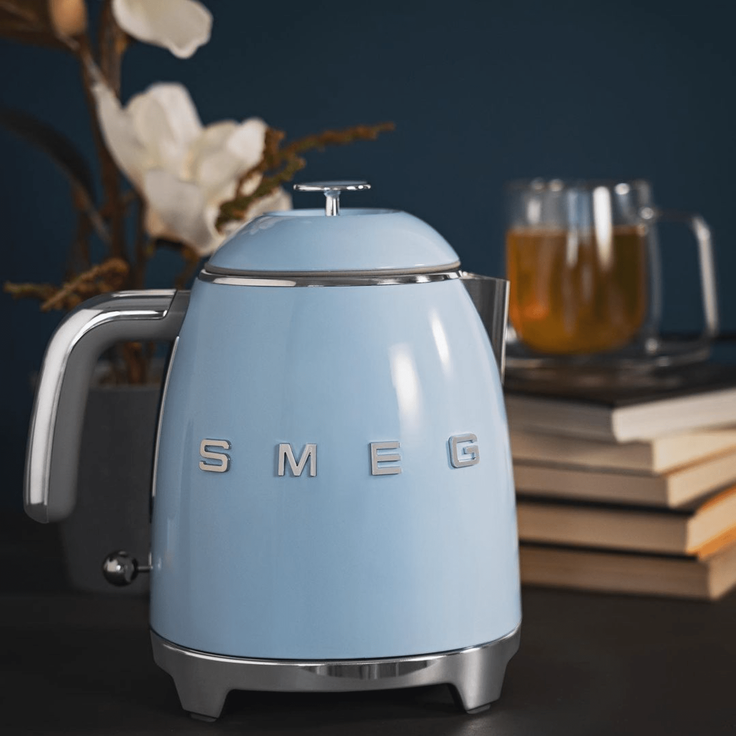 Smeg Mini Electric Kettle, Pastel Blue #KLF05PBUS