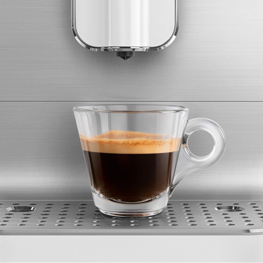 Smeg Super Automatic Espresso Machine with Hot Water, Matte White 