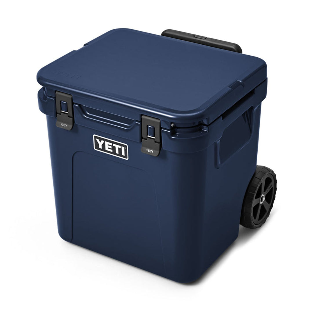YETI Roadie Cooler with Wheels 48, Navy