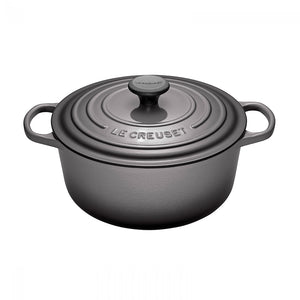 Le Creuset Signature Cast-Iron Round French Oven 5.3L - Oyster
