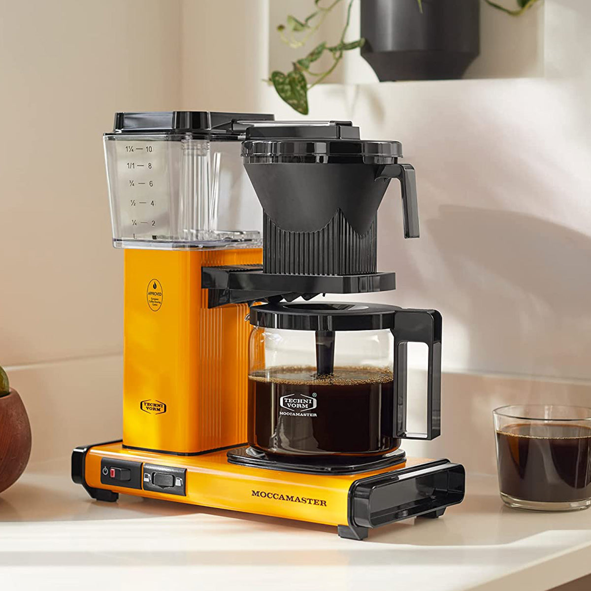 Technivorm Moccamaster KBG 741 Coffee Brewer (Yellow Pepper, Coffee Brewer)  