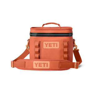 YETI Camino 20 Carryall, High Desert Clay – ECS Coffee